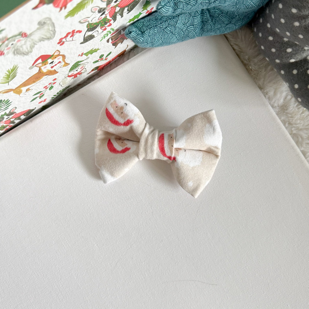 Festive Fun Weatherproof Bowties - Santas
